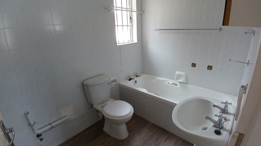 To Let 2 Bedroom Property for Rent in Lorraine Eastern Cape